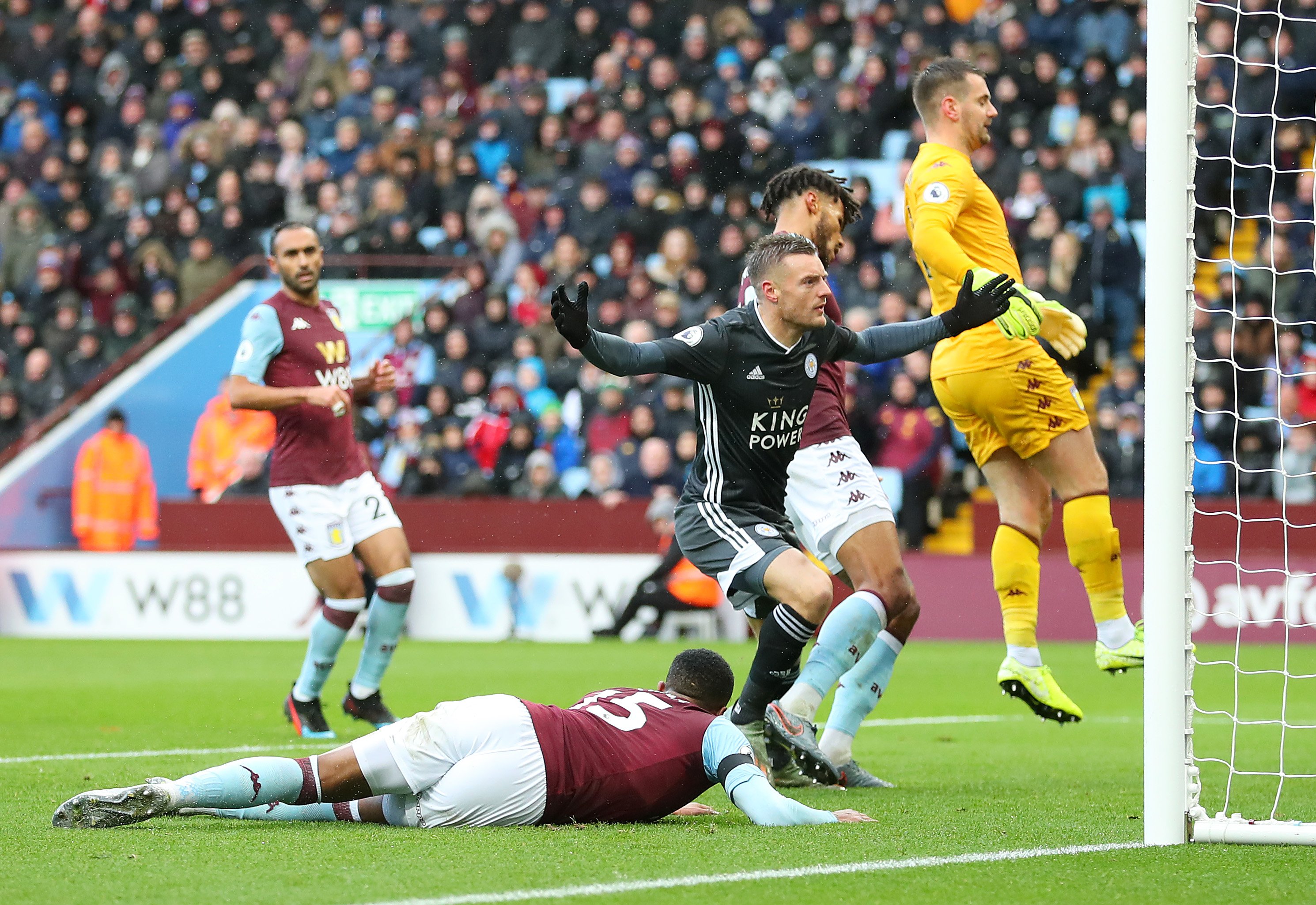 崎后卫出色 崎后卫出色